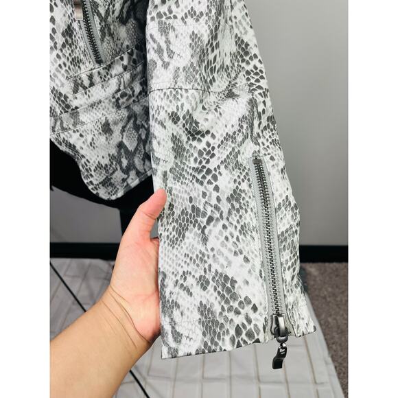 Snakeskin faux leather moto jacket size S - Picture 7 of 15